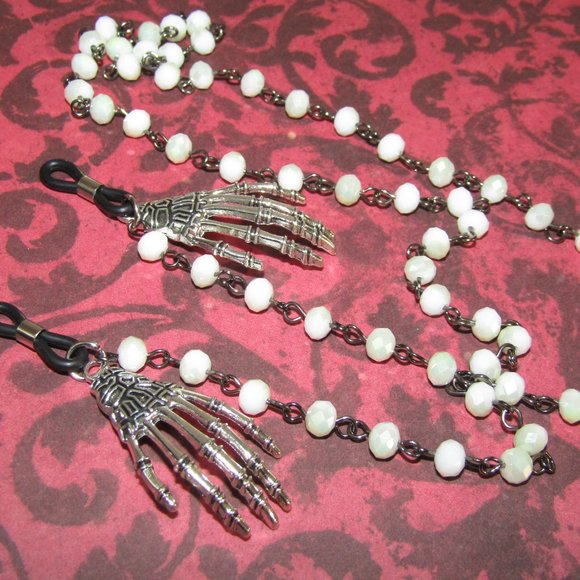 Accessories - Bone collector Skeleton Hands Glasses Chain